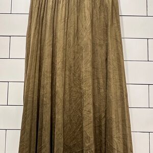 Faux Suedes DKNY Midi Skirt - size M